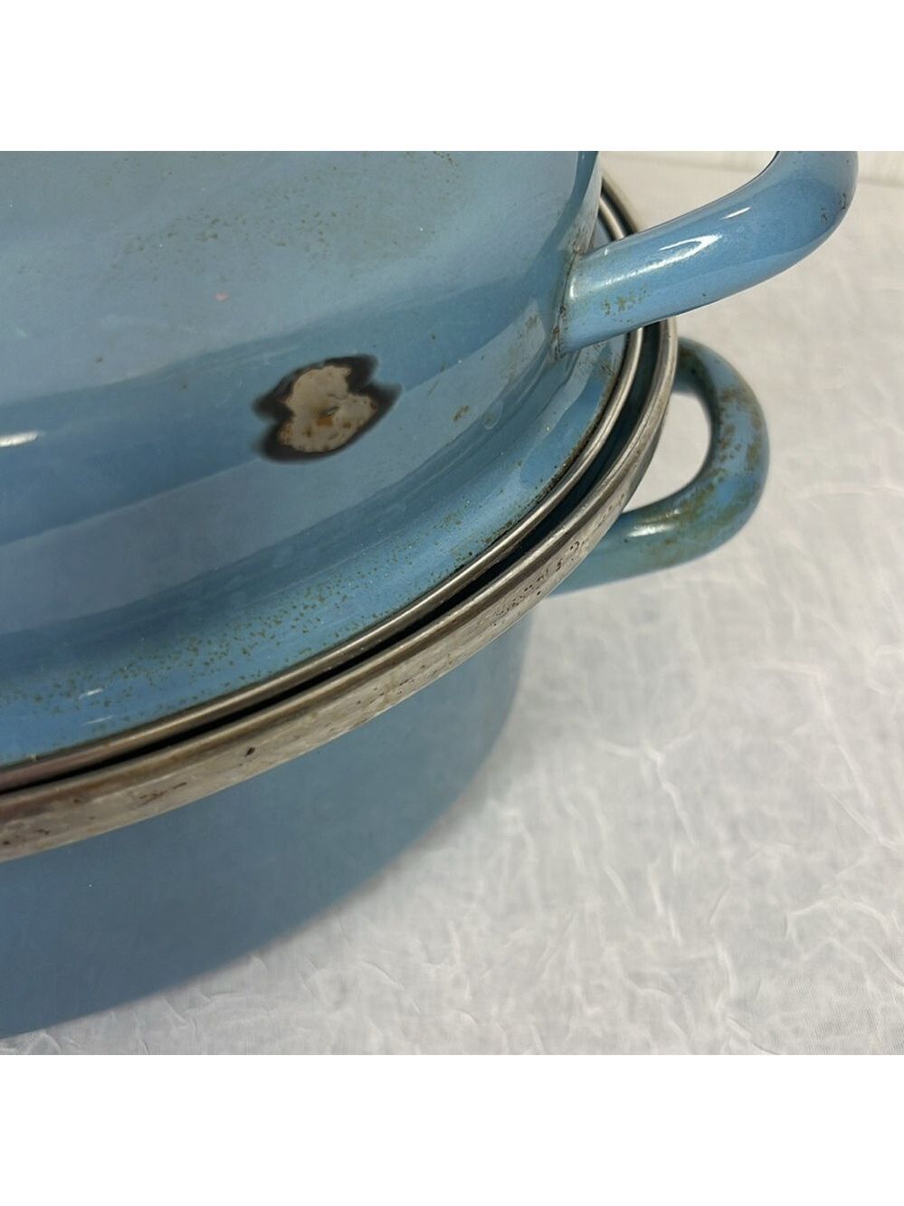 Vintage 2 Piece Blue 13” Enamelware Roaster - Picture 9 of 10